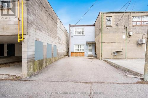 267 Lakeshore Road E, Mississauga, ON 