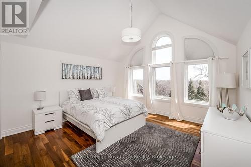 20 Fox Run Drive, Puslinch, ON 