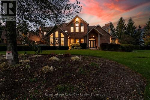 20 Fox Run Drive, Puslinch, ON 