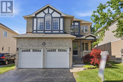 30 WELDON STREET  Whitby, ON L1R 2T4