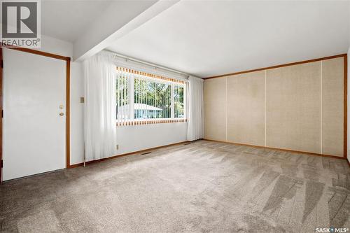 3326 4Th Avenue N, Regina, SK - Indoor Photo Showing Other Room