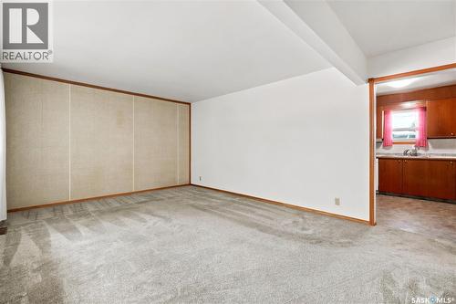 3326 4Th Avenue N, Regina, SK - Indoor Photo Showing Other Room