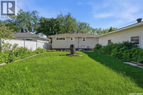 3326 4Th Avenue N, Regina, SK - Outdoor