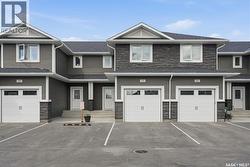 21 115 Veltkamp CRESCENT  Saskatoon, SK S7T 0T7