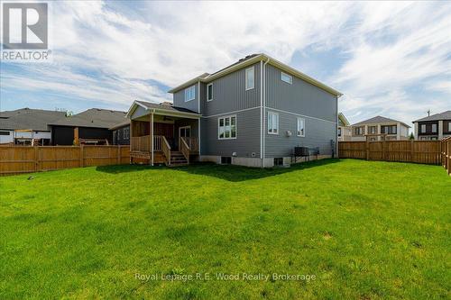 72 Trailview Drive E, Tillsonburg, ON - Outdoor With Exterior