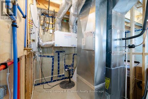 72 Trailview Drive E, Tillsonburg, ON - Indoor Photo Showing Basement