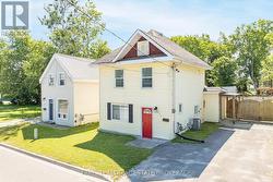 277 GLOUCESTER STREET Midland, ON L4R 1H6