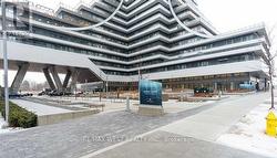 5111 - 30 SHORE BREEZE DRIVE Toronto, ON M8V 0J1
