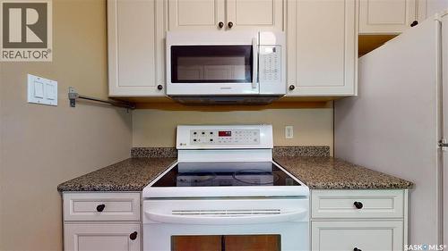 5118 10Th Avenue, Regina, SK 