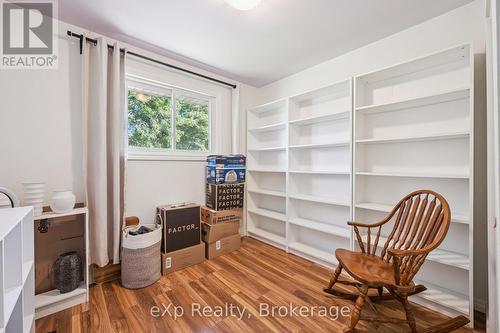 56 Bretz Avenue, Cambridge, ON 
