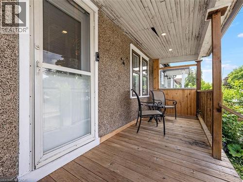 52 Stapleton Avenue N, Hamilton, ON 