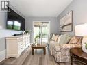 52 Stapleton Avenue N, Hamilton, ON 