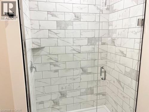 16 PEEL Street Unit# 5 , Simcoe, Ontario N3Y 1R9 4