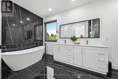 4511 Guelph Line, Burlington, ON 