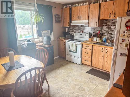 73 Robin St, Sault Ste. Marie, ON - Indoor Photo Showing Kitchen