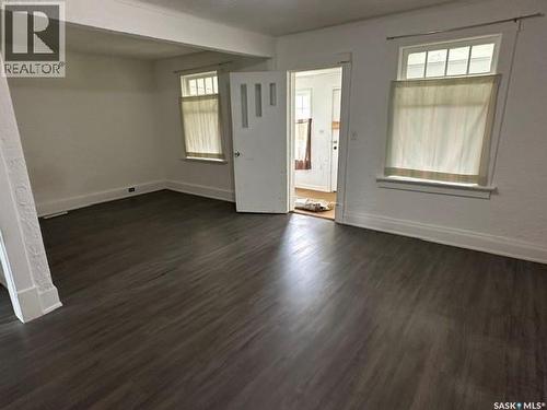 1447 Elphinstone Street, Regina, SK 