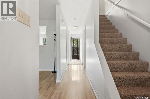 98 Oakview Drive, Regina, SK 