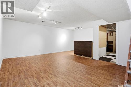 98 Oakview Drive, Regina, SK 