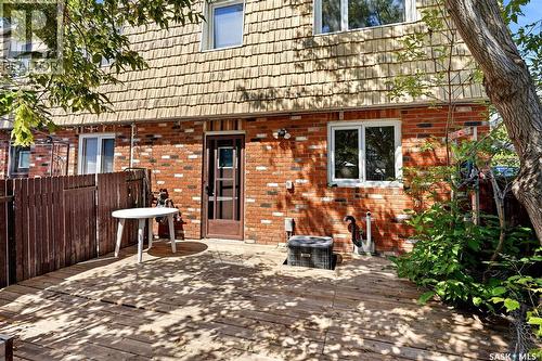 98 Oakview Drive, Regina, SK 