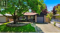 2306 DEVON Road  Oakville, ON L6J 5R4