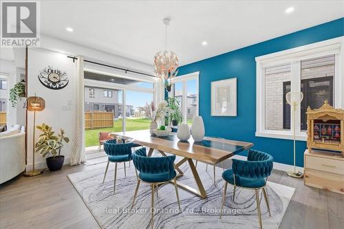 92 Moon Crescent, Cambridge, ON 