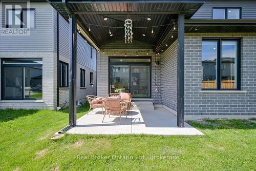 92 Moon Crescent, Cambridge, ON 