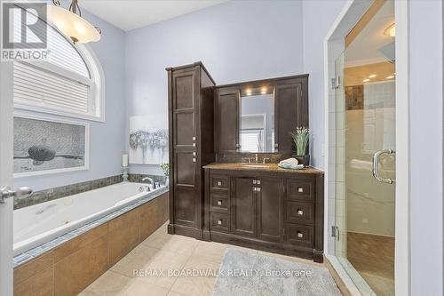 24 Hackett Street, Ottawa, ON 