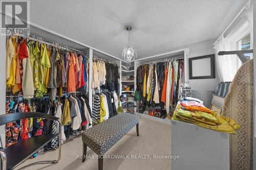 24 Hackett Street, Ottawa, ON 
