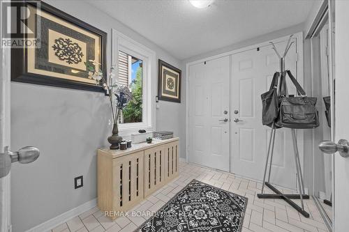 24 Hackett Street, Ottawa, ON 