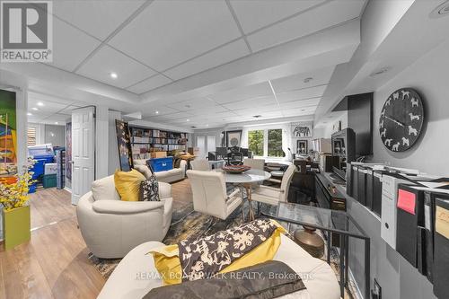 24 Hackett Street, Ottawa, ON 