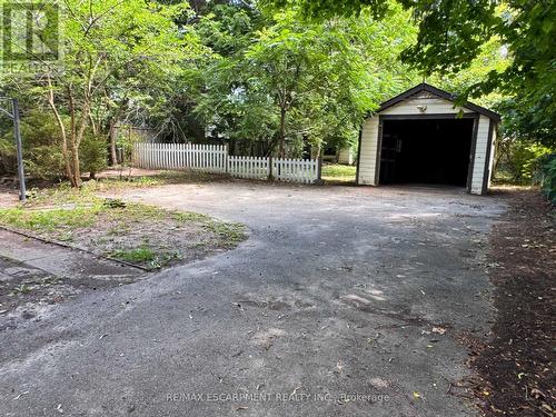62 Plains Road E, Burlington, ON 