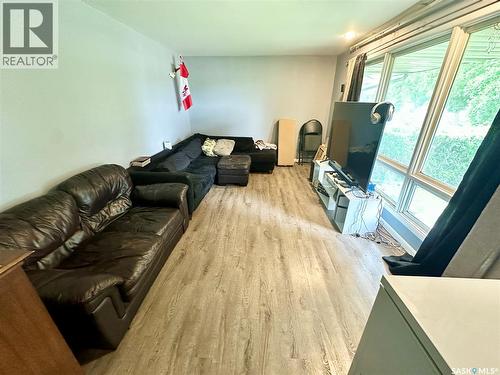542 Elizabeth Street, Weyburn, SK 