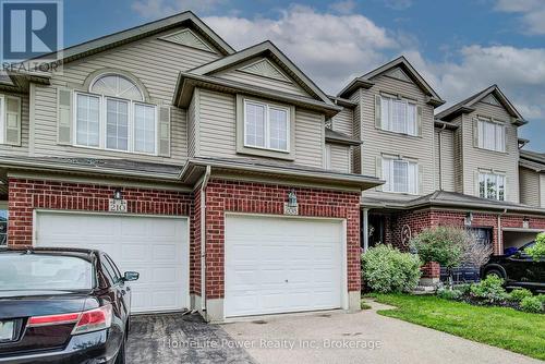 208 Featherstone Crescent, Kitchener, ON 