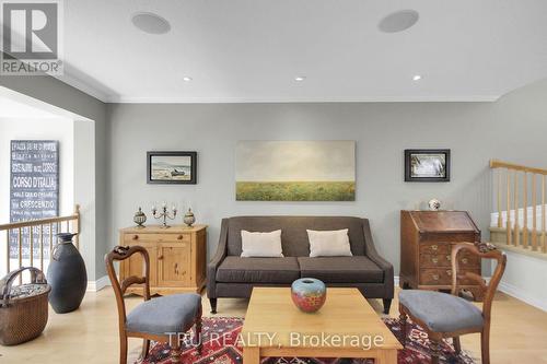 109 Braddock Private, Ottawa, ON 