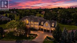 15 SYLVIA COURT Markham, ON L6C 1B1