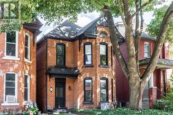 55 ERIE Avenue Hamilton, ON L8N 2W5