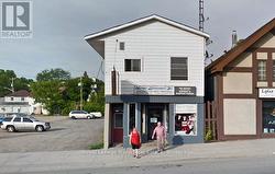 5 HASTINGS STREET N  Bancroft (Bancroft Ward), ON K0L 1C0