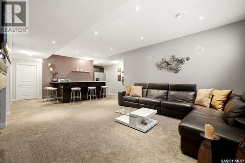 4127 Chuka Drive, Regina, SK - Indoor Photo Showing Living Room