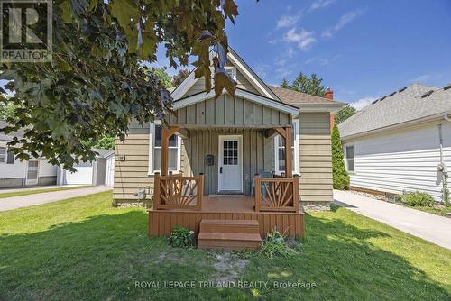 49 DEVONSHIRE PLACE  St. Thomas, ON N5R 3N2