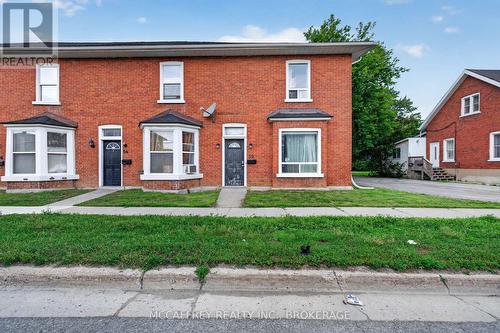 52 MOIRA STREET W  Belleville (Belleville Ward), ON K8P 1S3
