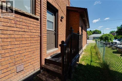 Side entry door. - 2560 Rugby Road, Mississauga, ON 
