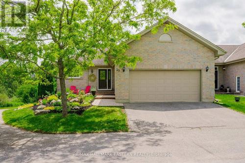 35 - 301 CARNEGIE AVENUE  Peterborough (Northcrest Ward 5), ON K9L 0B3