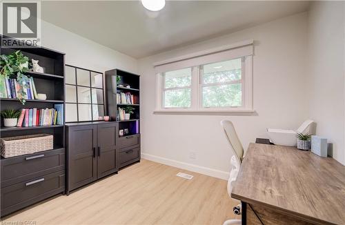 21 Culham Drive, Cambridge, ON - Indoor