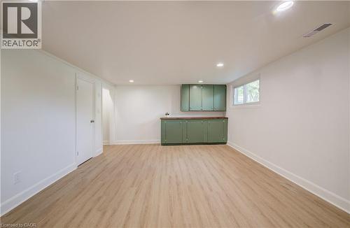 21 Culham Drive, Cambridge, ON - Indoor