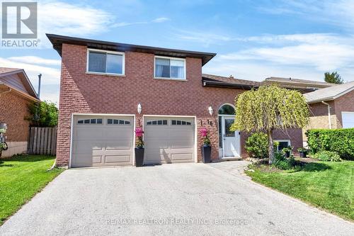 18 CASTILLE CRESCENT  Georgina, ON L4P 3L4