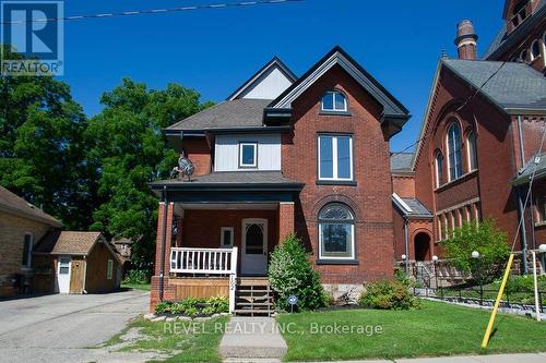 162 GRAND RIVER STREET N  Brant, ON N3L 2M6