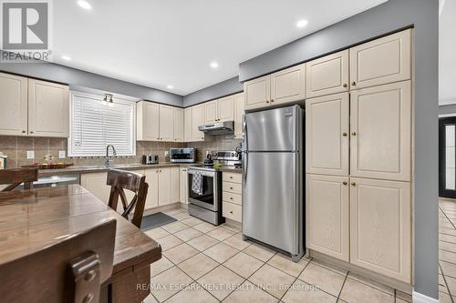 51 Cabriolet Crescent, Hamilton, ON 