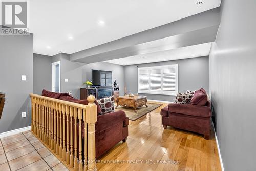 51 Cabriolet Crescent, Hamilton, ON 