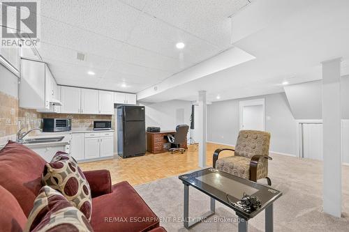 51 Cabriolet Crescent, Hamilton, ON 