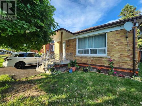 BSMT - 105 CROCUS DRIVE , Toronto, Ontario M1R 4T3